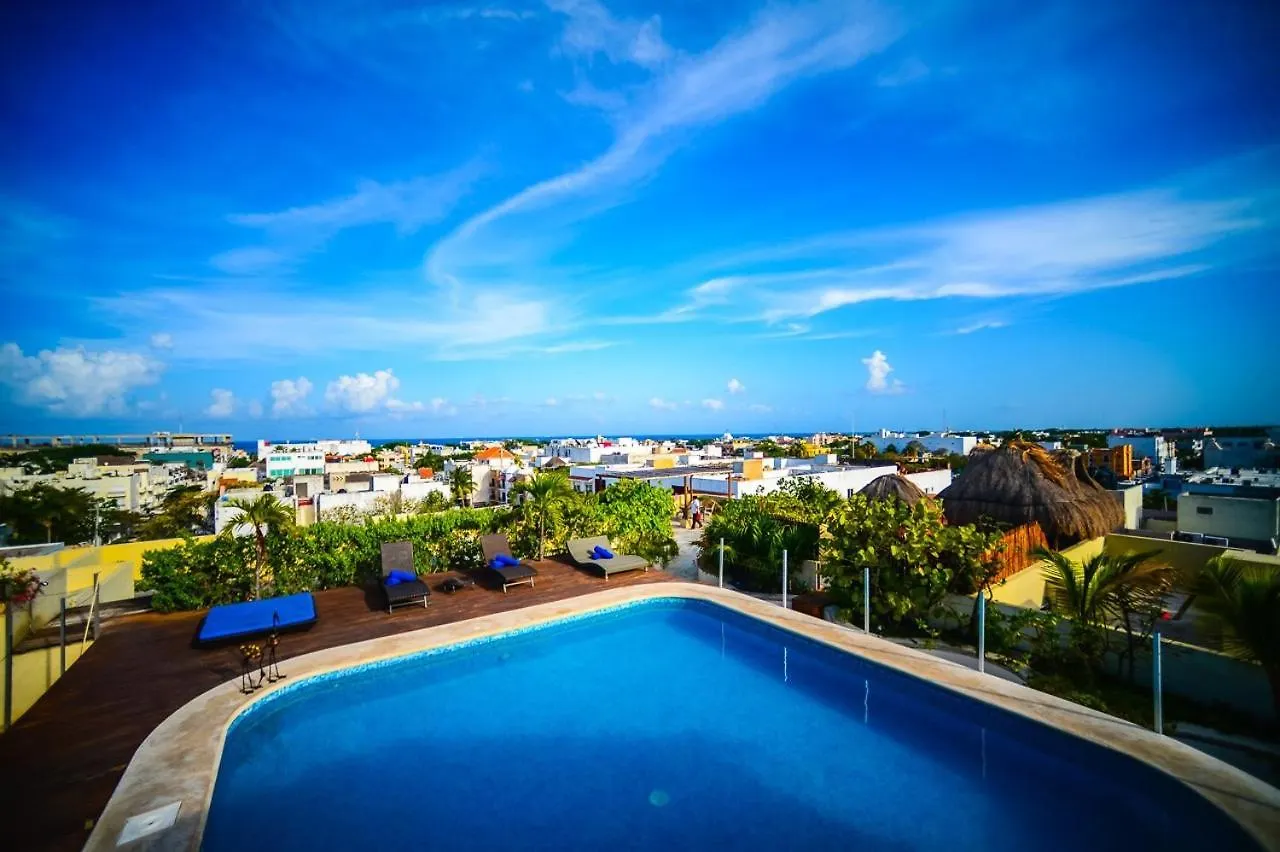 Encanto Riviera Condo Hotel Playa del Carmen