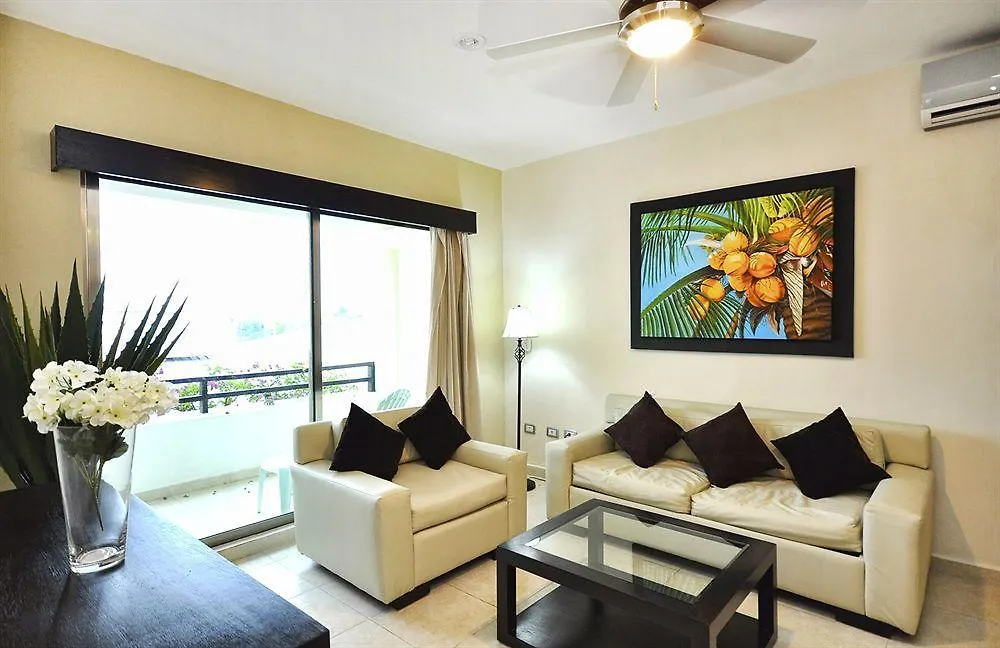 Encanto Riviera Condo Hotel Playa del Carmen Apartahotel